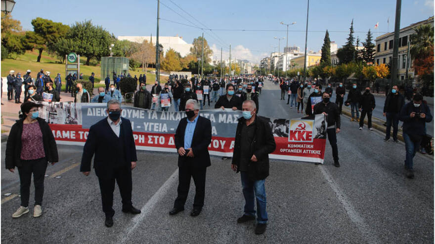 Πολυτεχνείο: Οι 200 του ΚΚΕ, οι 50 του ΣΥΡΙΖΑ και οι... 7 του Βαρουφάκη