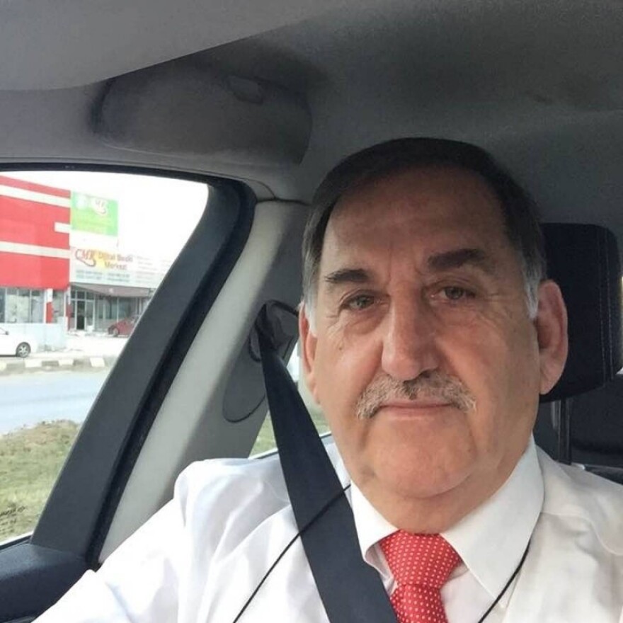 Η φωτογραφία του Ερντογάν με τον δολοφόνο του Σολωμού 