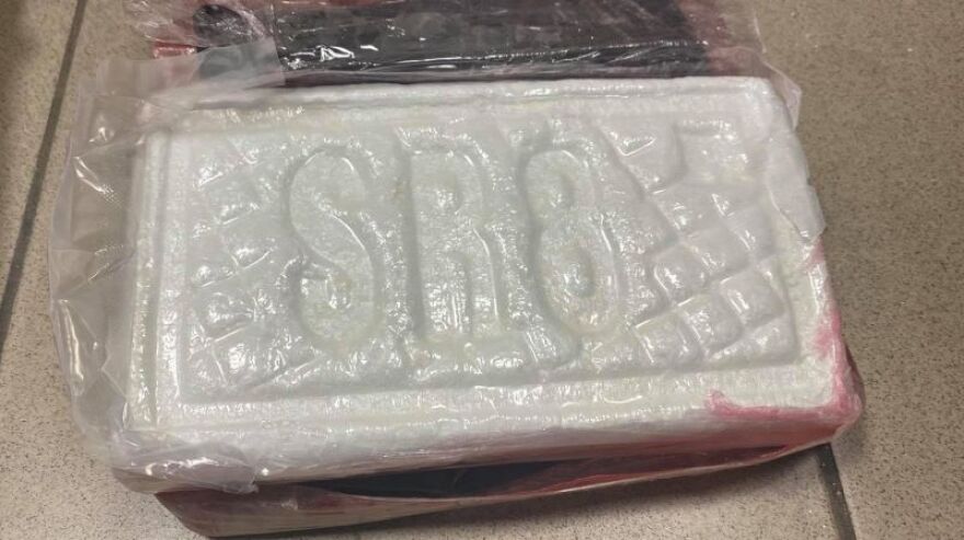 Η ΕΛ.ΑΣ. εξάρθρωσε διεθνές καρτέλ ναρκωτικών - Βρήκαν σε Πειραιά και Κουκάκι 250 κιλά κοκαΐνης