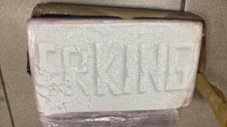 Η ΕΛ.ΑΣ. εξάρθρωσε διεθνές καρτέλ ναρκωτικών - Βρήκαν σε Πειραιά και Κουκάκι 250 κιλά κοκαΐνης