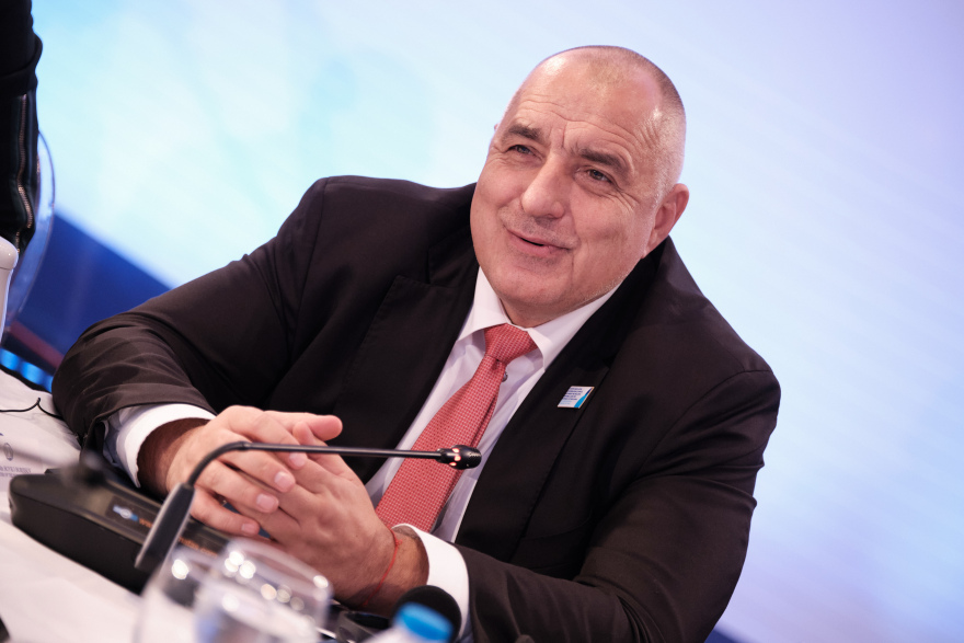 Στα κενά της Συμφωνίας των Πρεσπών πατάει η Σόφια για να μπλοκάρει τα Σκόπια