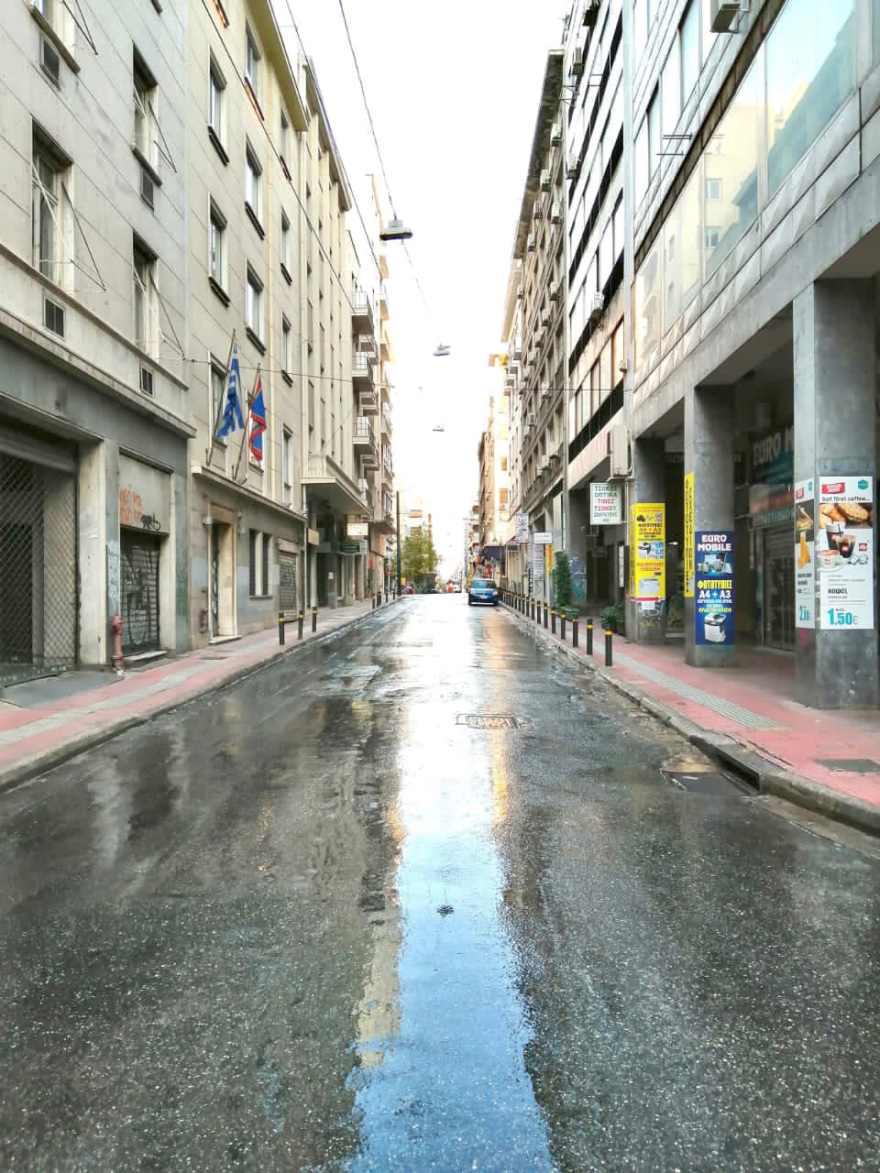 Δήμος Αθηναίων: Μεγάλη δράση καθαρισμού - απολύμανσης περιμετρικά της Ομόνοιας