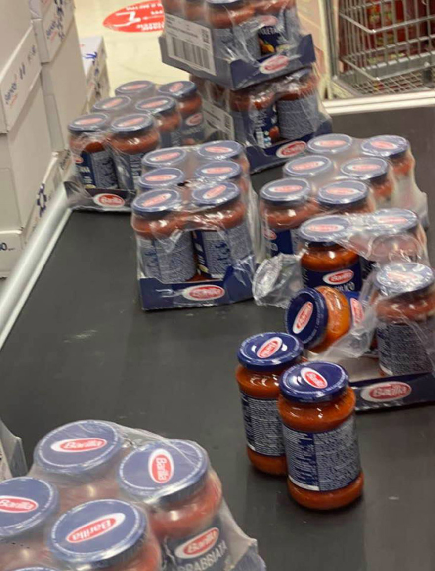 Γιάννης Αντετοκούνμπο: Μοίρασε τρόφιμα στα Σεπόλια μακριά από τις κάμερες