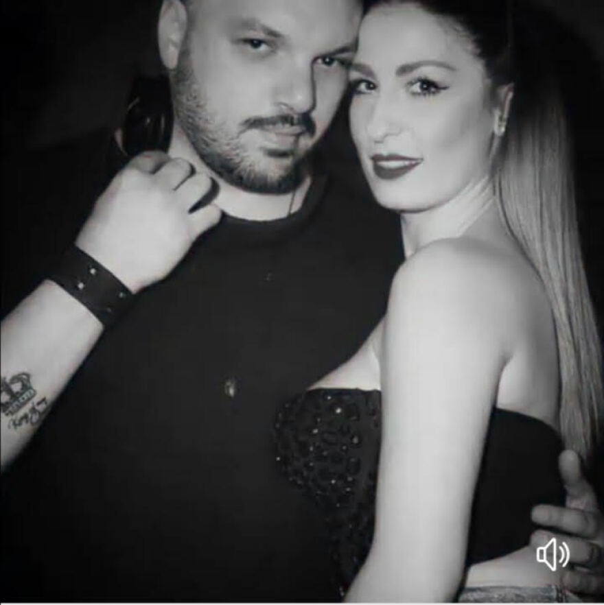 Η αποχαιρετιστήρια ανάρτηση της συζύγου του Dj Decibel: «Ήσουν ο καλύτερος σύζυγος, πατέρας κι αδελφός»