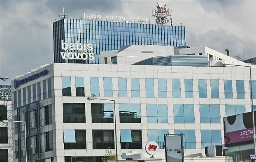 Μπάμπης Βωβός: Στον εισαγγελέα ο 87χρονος - Συνελήφθη για φοροδιαφυγή