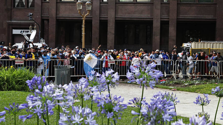 Ντιέγκο Μαραντόνα: Το «αντίο» της Αργεντινής - Δείτε live εικόνα 