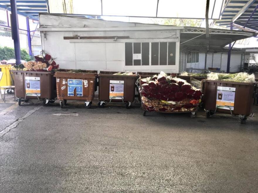 Lockdown - Κορωνοϊός: Σε απόγνωση οι ανθοπώλες και ανθοπαραγωγοί - «Βιώνουμε ξανά την καταστροφή»