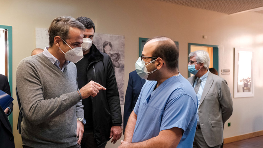 Μητσοτάκης: Μειώνεται το ιικό φορτίο στη Βόρεια Ελλάδα - Δωρεάν και όχι υποχρεωτικό το εμβόλιο