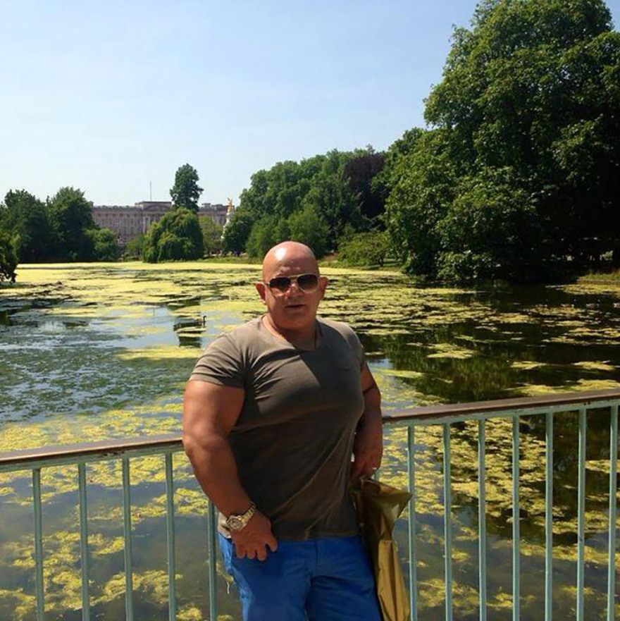 Κορωνοϊός: Θρήνος για τον 49χρονο γυναικολόγο που πέθανε στη Λάρισα - «Ήσουν κάτι παραπάνω από γιατρός... »