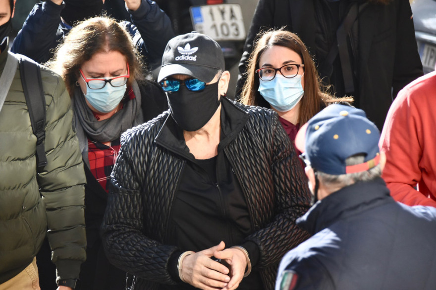 Νότης Σφακιανάκης: Ποινική δίωξη του άσκησε ο εισαγγελέας για οπλοκατοχή και ναρκωτικά