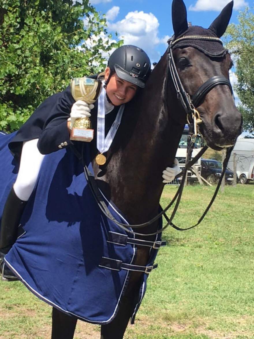 Νικόλαος Μακρόπουλος: Ο Mr «Ευρώπη Ασφαλιστική» που… νοστάλγησε το Μπάντεν-Μπάντεν και την Aston Martin του