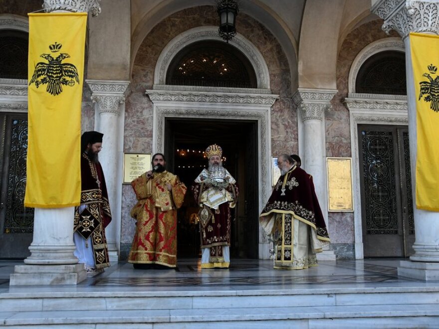 Πάτρα: Πρωτοφανείς εικόνες στον φετινό εορτασμό του Αγίου Ανδρέα