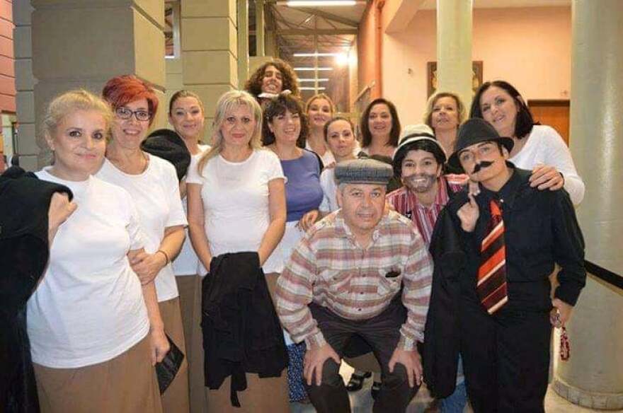 Βίντεο: Η τελευταία παράσταση στους ασθενείς του Νοσοκομείου Δράμας από τη νοσηλεύτρια που πέθανε 