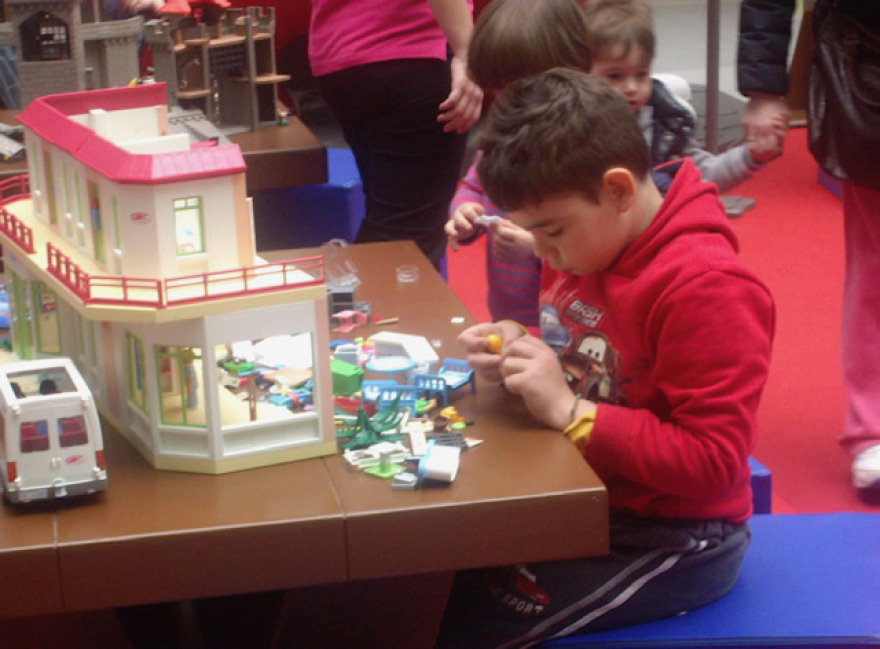 Το παιδί με αυτισμό που σπάει κάθε στερεότυπο και ξεπερνάει την ίδια τη ζωή με διακρίσεις, επαίνους και αριστεία