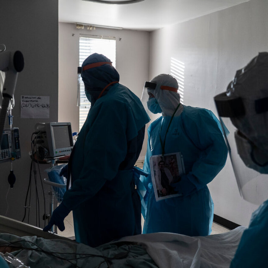 Πανδημία-ΗΠΑ: Ρεκόρ εισαγωγών στα νοσοκομεία-Ξεπέρασαν τις 100.000 οι νοσηλείες