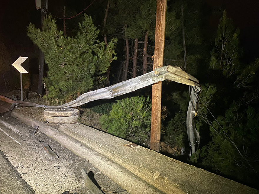 Καβάλα: Εννέα τραυματίες μετά από καταδίωξη οχήματος που μετέφερε μετανάστες (Φωτογραφίες)