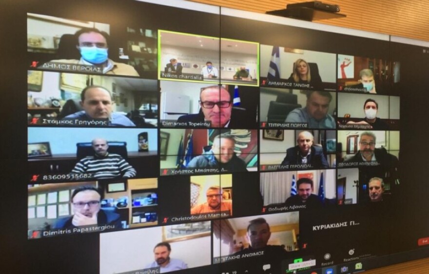 Κορωνοϊός: Τηλεδιάσκεψη Τσιόδρα, Χαρδαλιά, Χρυσοχοΐδη 