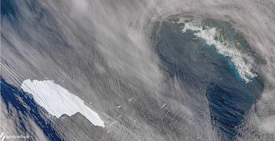 Δείτε φωτογραφίες από το μεγαλύτερο παγόβουνο στον κόσμο