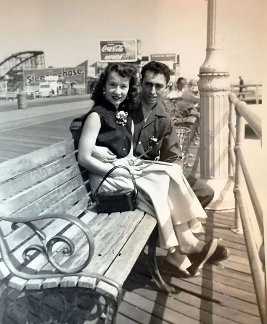 Μάικλ Θίβις: Ο Έλληνας που «χιόνισε» με πορνό την Αμερική