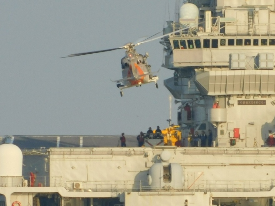 Εντυπωσιακές εικόνες από τη συνεκπαίδευση πολεμικών πλοίων Ελλάδας, Γαλλίας, Ιταλίας και Κύπρου