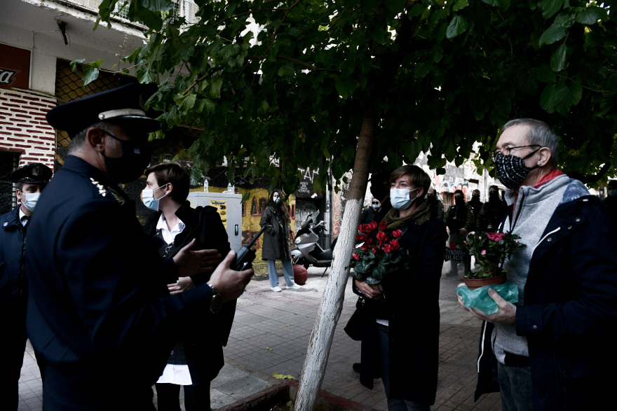 Επέτειος Γρηγορόπουλου: Συλλήψεις, κρότου λάμψης, κάμερες σε αστυνομικούς και πολιτική αντιπαράθεση