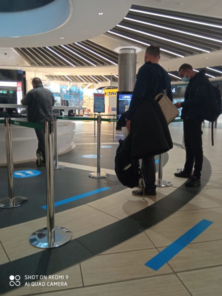 Απίστευτη ταλαιπωρία για Έλληνες στο αεροδρόμιο της Ρώμης - Δεν τους άφησαν να πετάξουν για Αθήνα