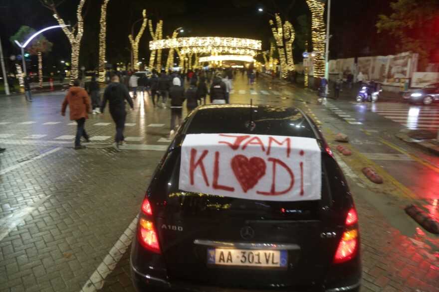 Χάος στην Αλβανία: Κύμα οργής μετά τον θάνατο 25χρονου από αστυνομικά πυρά