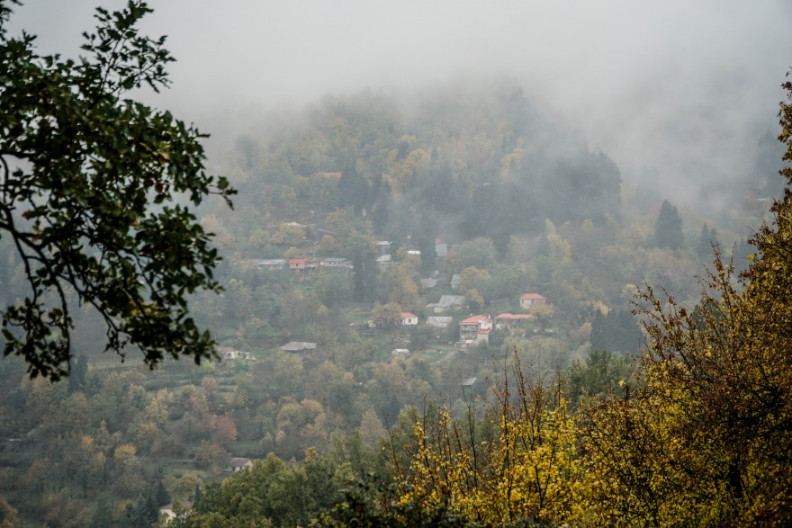 Καιρός: Νύχτα αγωνίας στην Αττική - Καταιγίδες και ισχυροί άνεμοι