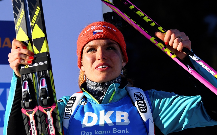 Γκαμπριέλα Κουκάλοβα: Η Τσέχα πρωταθλήτρια του διάθλου «βγήκε από τα ρούχα της» για το Playboy 