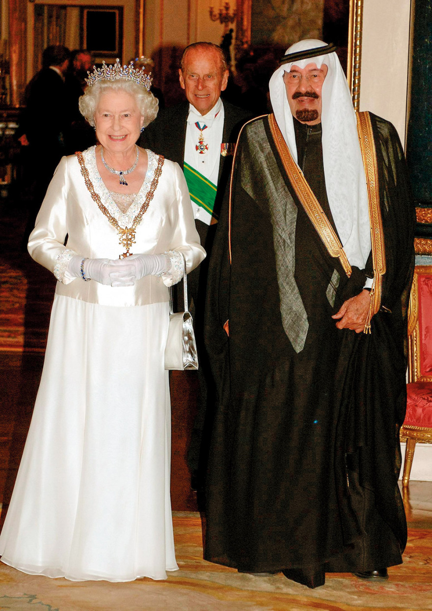 Tιάρες: Κομψοτεχνήματα για βασίλισσες και πριγκίπισσες