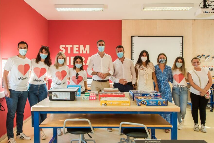 Και το όνομα αυτής… STEM Library!