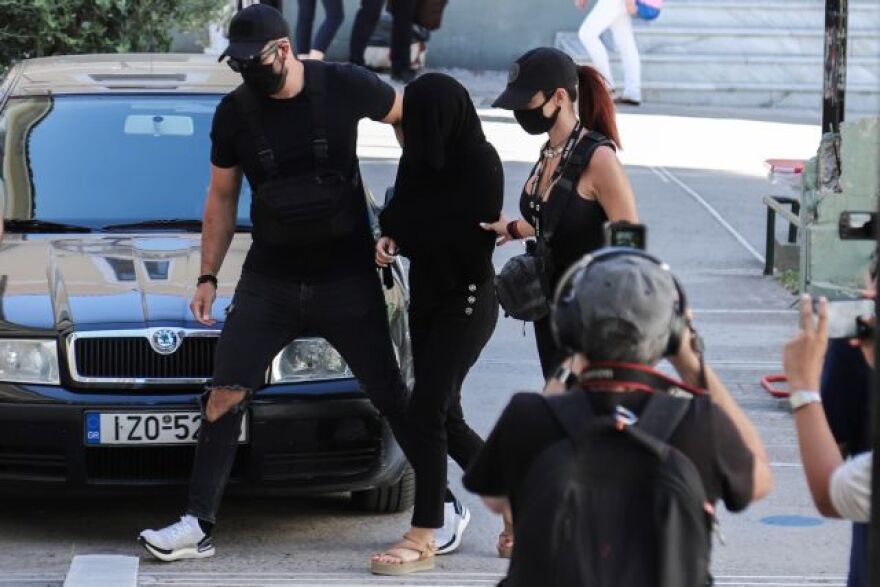 Επίθεση με βιτριόλι: Στο «μικροσκόπιο» τέσσερις πιθανοί συνεργοί