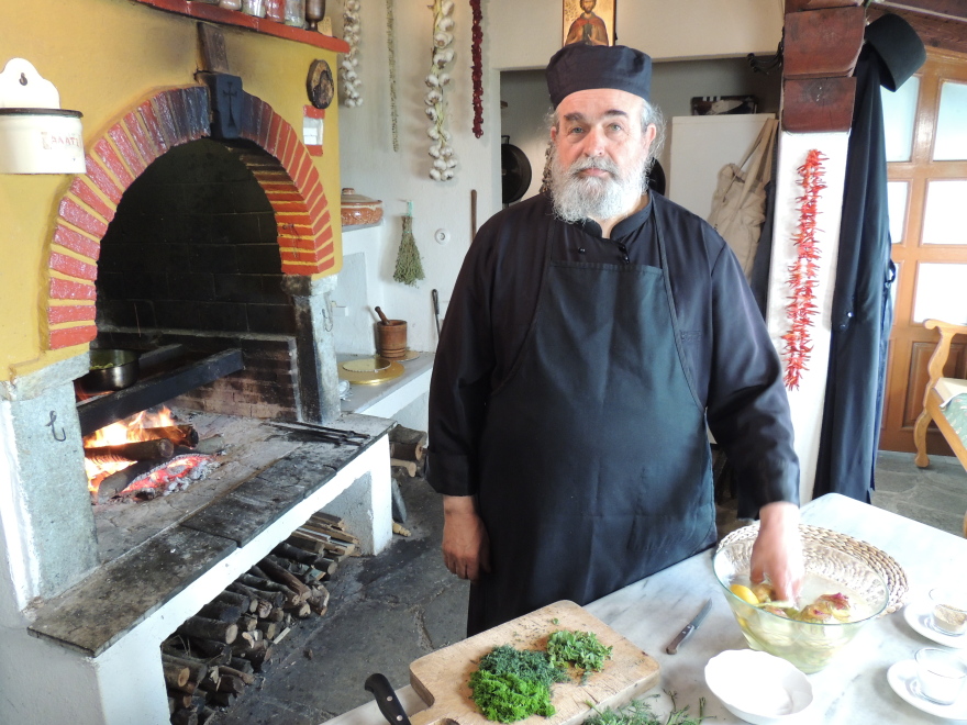 ΕΡΤ: «Όψον και ψαλμός» - Οι αγιορείτικες συνταγές του γέροντα Επιφάνιου στο ERTFLIX