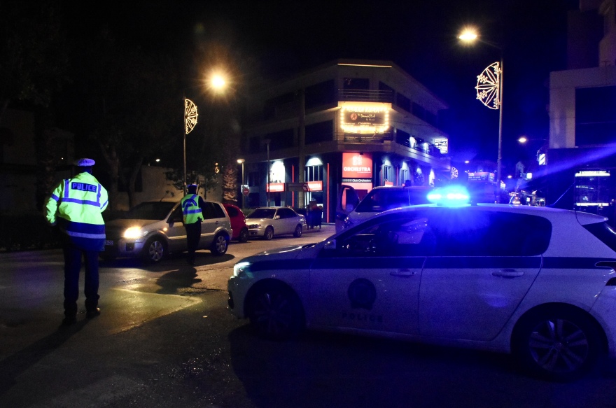 Έρημες πόλεις Ασπρόπυργος, Ελευσίνα, Μάνδρα την πρώτη μέρα του τοπικού lockdown - Σαρωτικοί έλεγχοι