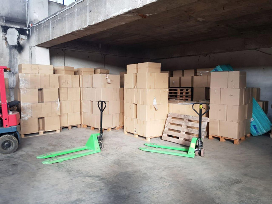 Χτύπημα της Αστυνομίας σε παράνομα εργοστάσια καπνού και τσιγάρων - Είχαν τυπογραφείο και στόλο φορτηγών