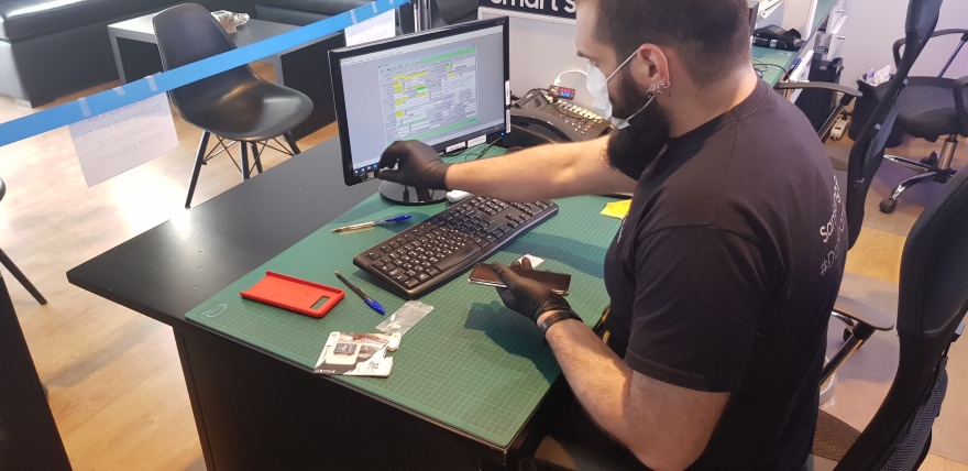 Fast and furious: Μια γρήγορη ματιά στο αναδυόμενο σκηνικό της επισκευής κινητών τηλεφώνων