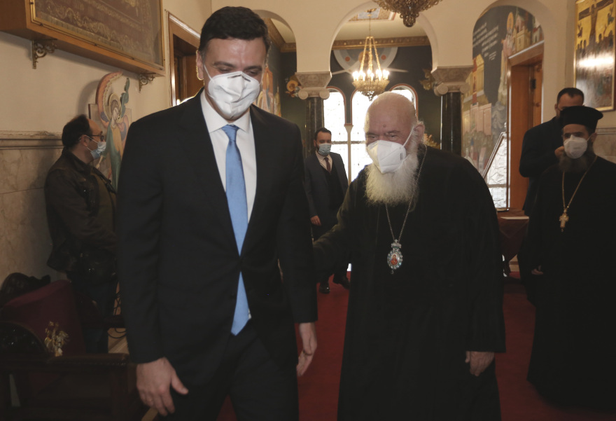 Ιερώνυμος σε Κικίλια: Αν δεν είχα νοσήσει θα εμβολιαζόμουν πρώτος