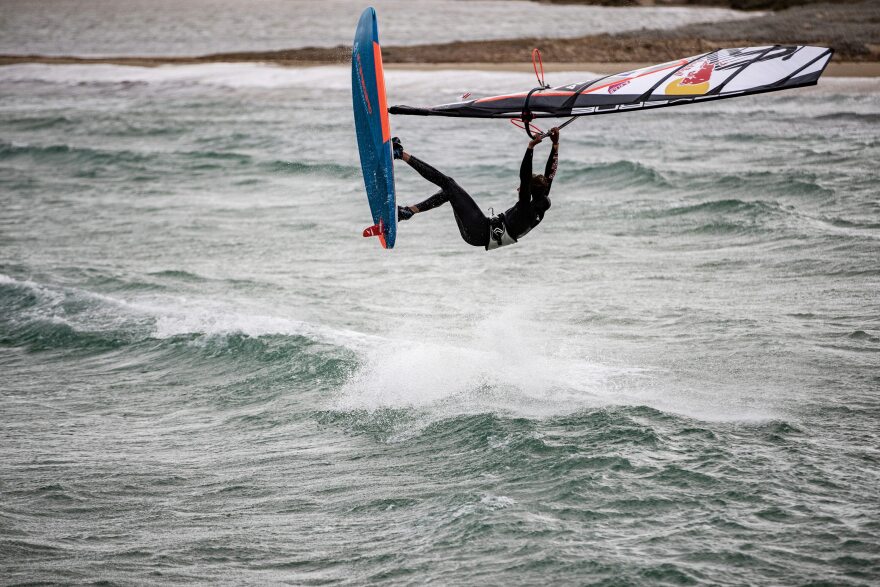 Lennart Neubauer: Freestyle windsurfing στη Νάξο