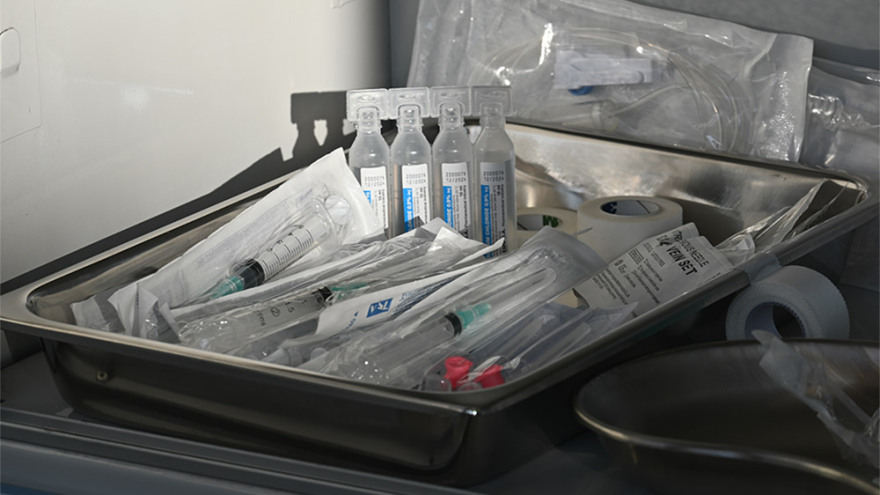 Εμβόλιο για τον κορωνοϊό: Το protothema.gr στο εμβολιαστικό κέντρο Ιλίου - Πώς θα γίνεται η διαδικασία