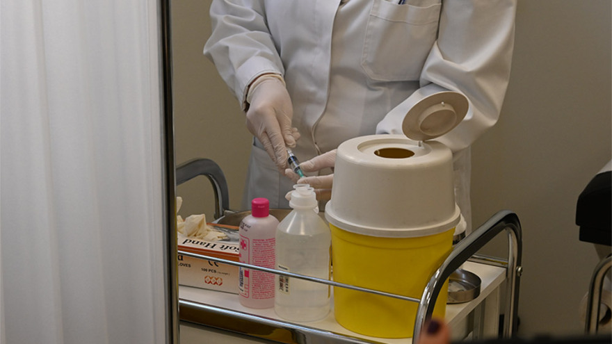 Εμβόλιο για τον κορωνοϊό: Το protothema.gr στο εμβολιαστικό κέντρο Ιλίου - Πώς θα γίνεται η διαδικασία