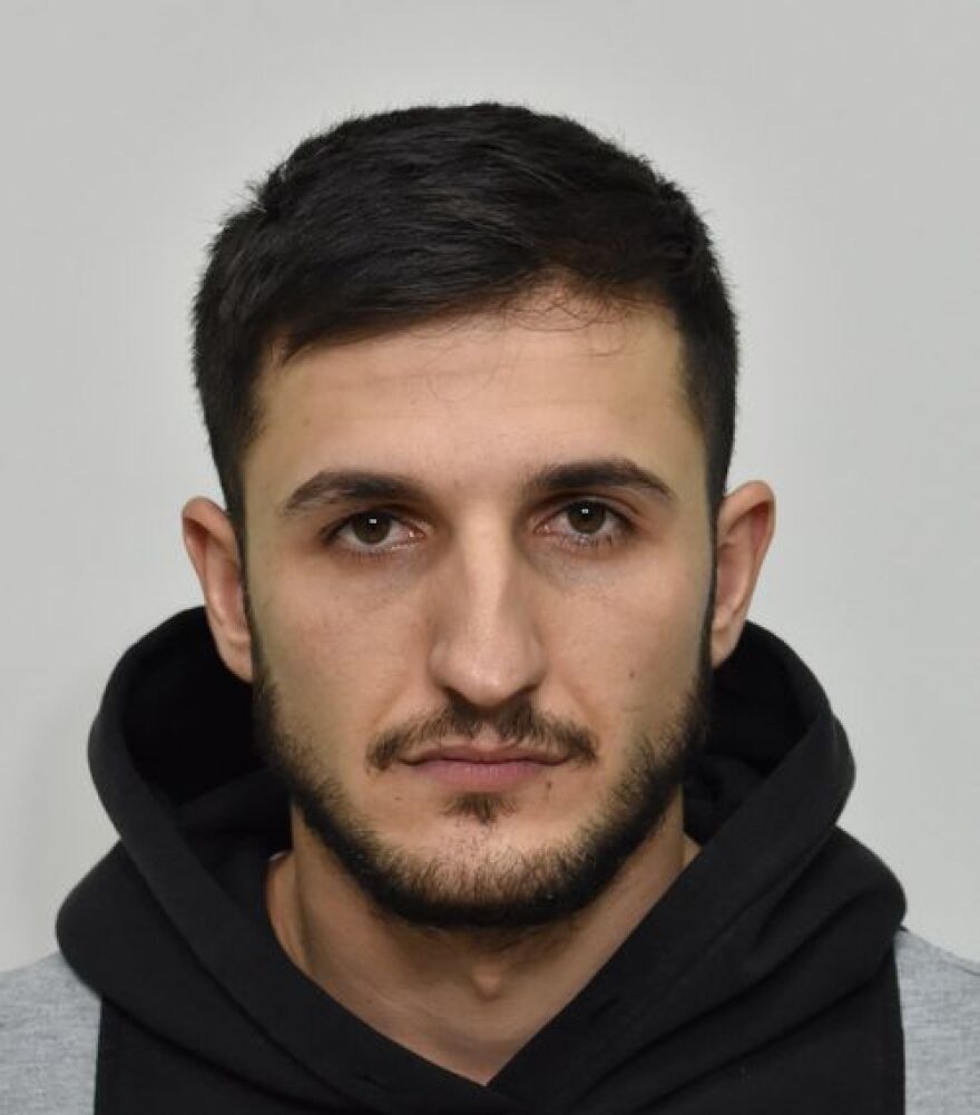 Αυτοί είναι οι τρεις κακοποιοί που είχαν «ρημάξει»  καταστήματα στα Νότια Προάστια