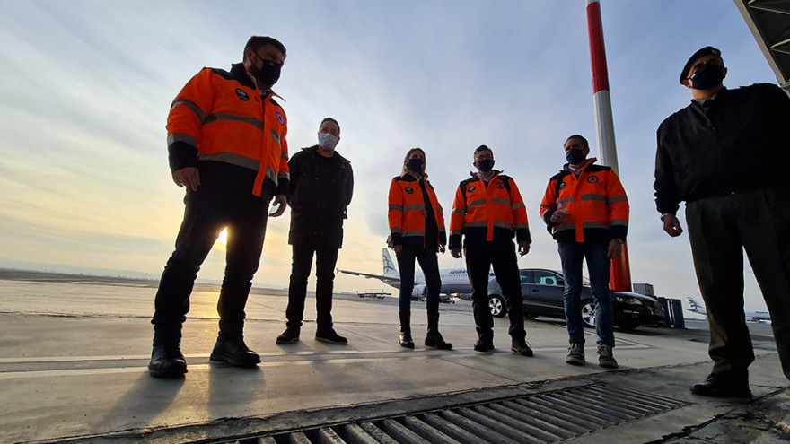 Κορωνοϊός: Έφτασαν στην Ελλάδα τα πρώτα εμβόλια