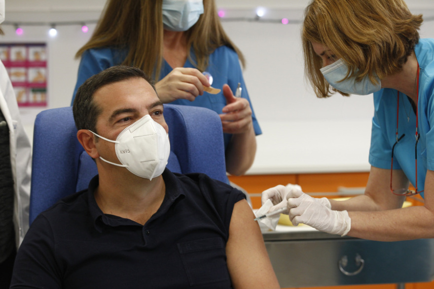 Εμβολιασμοί για τον κορωνοϊό: Εμβολιάστηκε ο Αλέξης Τσίπρας