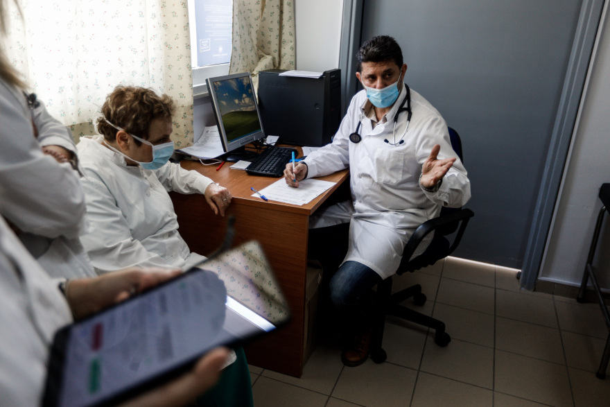 Κορωνοϊός: Η Ελλάδα εμβολιάζεται - Ανοίγει «παράθυρο ελπίδας» στη μάχη κατά της πανδημίας