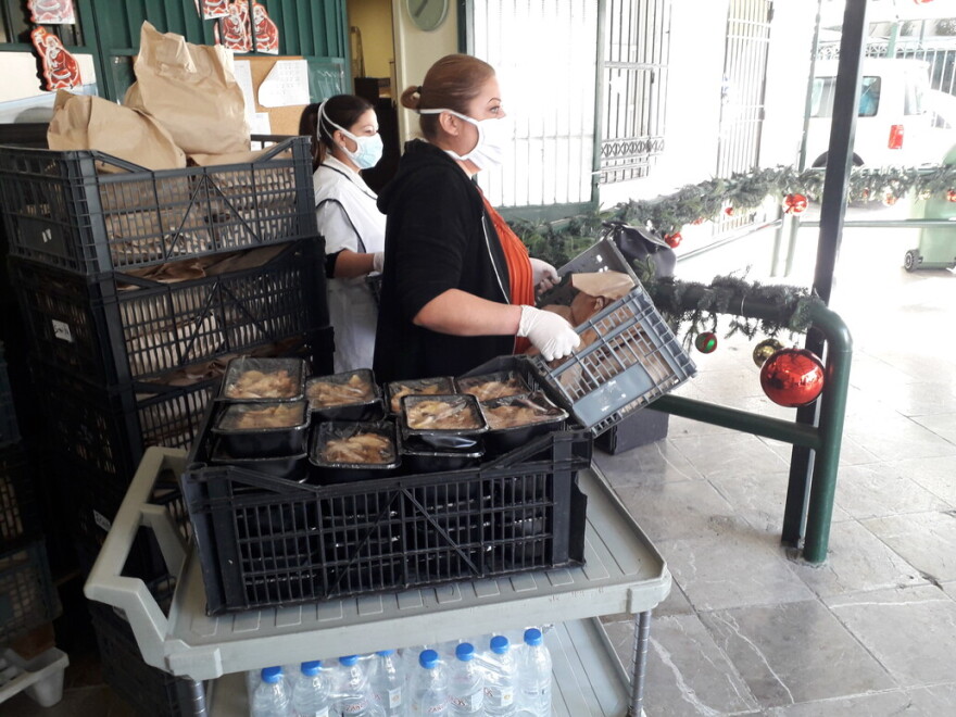 Δήμος Αθηναίων: Αυτές τις γιορτές στηρίζει πάνω από 33.000 ανθρώπους