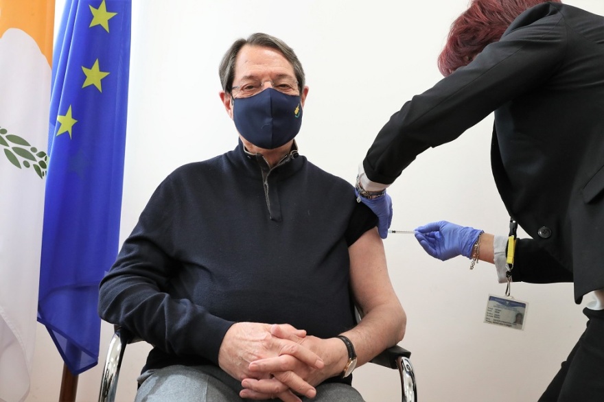 Κορωνοϊός - Κύπρος: Εμβολιάστηκε ο Νίκος Αναστασιάδης
