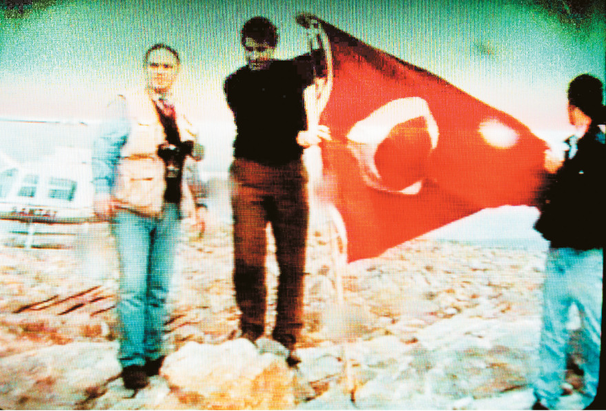 Το νέο βιβλίο του Θ. Πάγκαλου: «Nομίζαμε ότι στη βαλίτσα ο Οτσαλάν είχε εκρηκτικά κι αυτός είχε εκατονταδόλαρα»