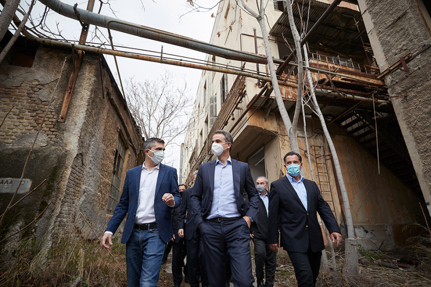  Στις εγκαταστάσεις της ΧΡΩΠΕΙ ο Μητσοτάκης:  Από την εγκατάλειψη  στην πρώτη Πολιτεία Καινοτομίας