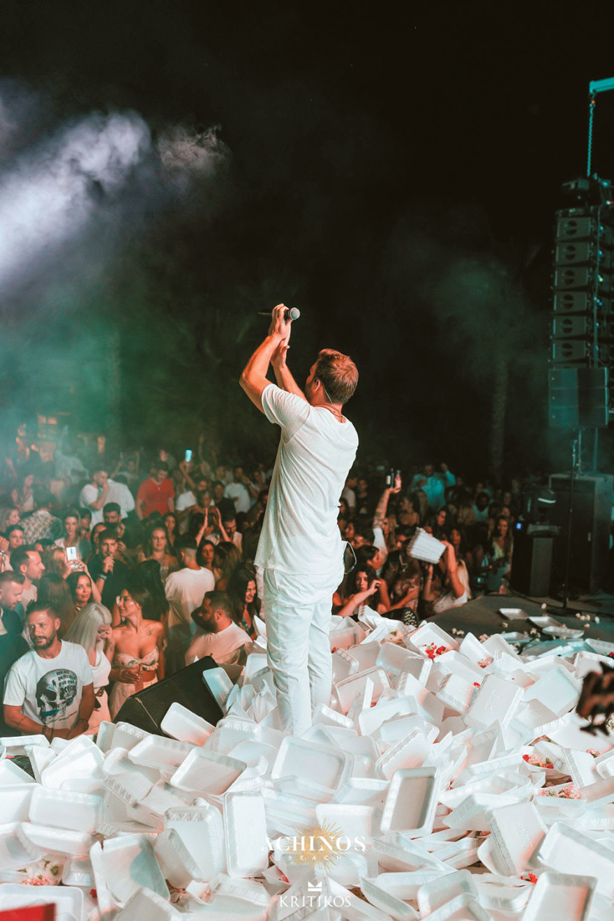 Τα 16 φωτογραφικά «κλικ» και οι ιστορίες που σημάδεψαν το  2020 