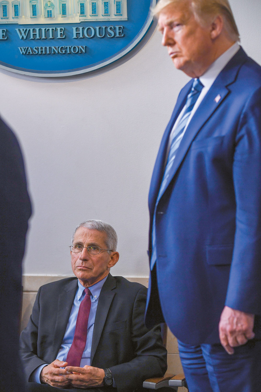 Τα 16 φωτογραφικά «κλικ» και οι ιστορίες που σημάδεψαν το  2020 